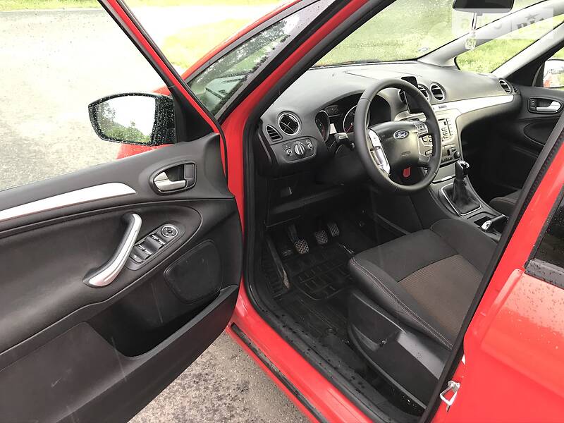 Мінівен Ford S-Max 2013 в Рівному