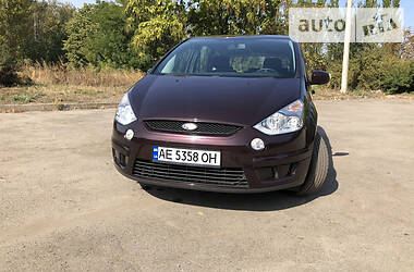 Хетчбек Ford S-Max 2010 в Кривому Розі