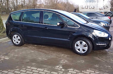 Ford S-Max 2011