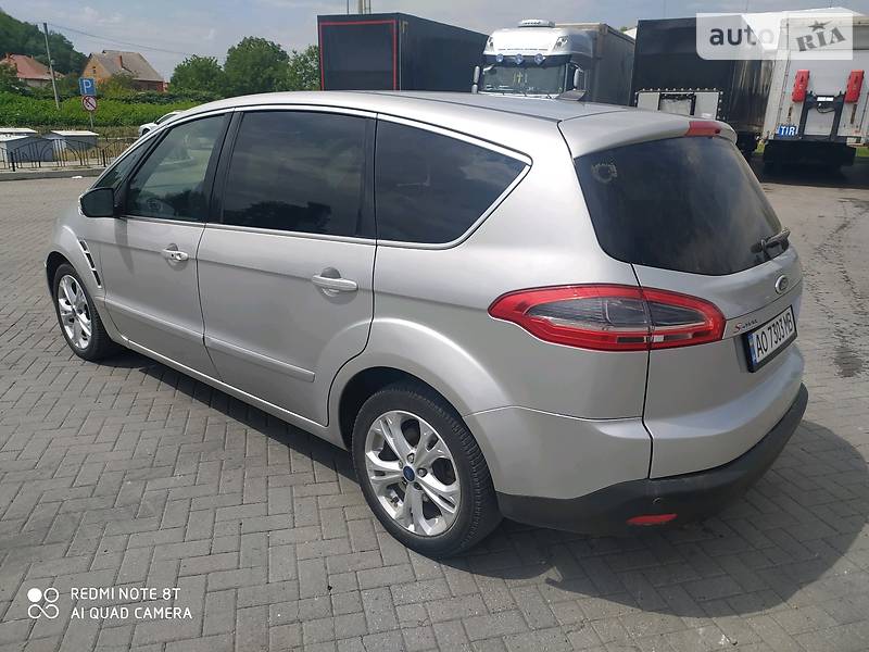 Ford S-Max Titanium
