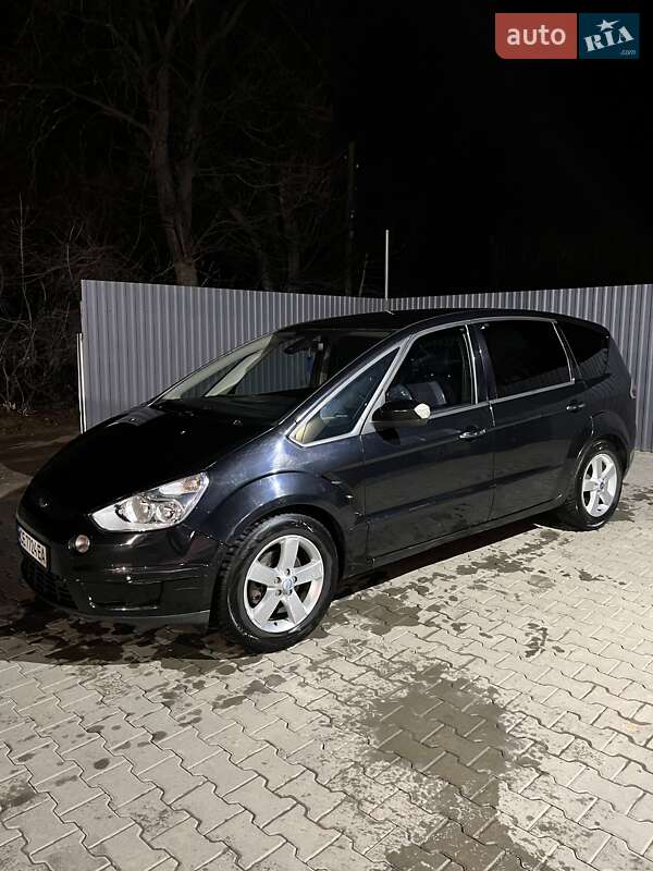 Мінівен Ford S-Max 2010 в Чернівцях