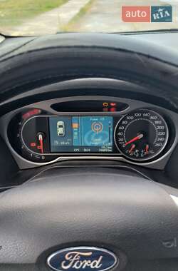 Минивэн Ford S-Max 2009 в Вараше
