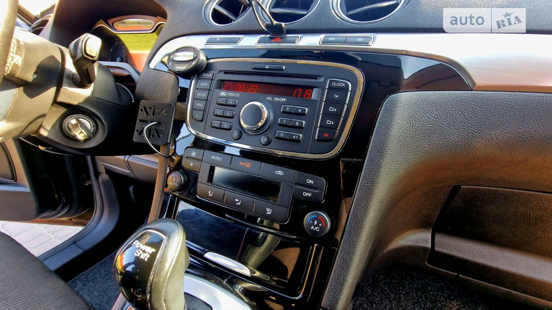2011 Ford S-MAX - мініатюра 11