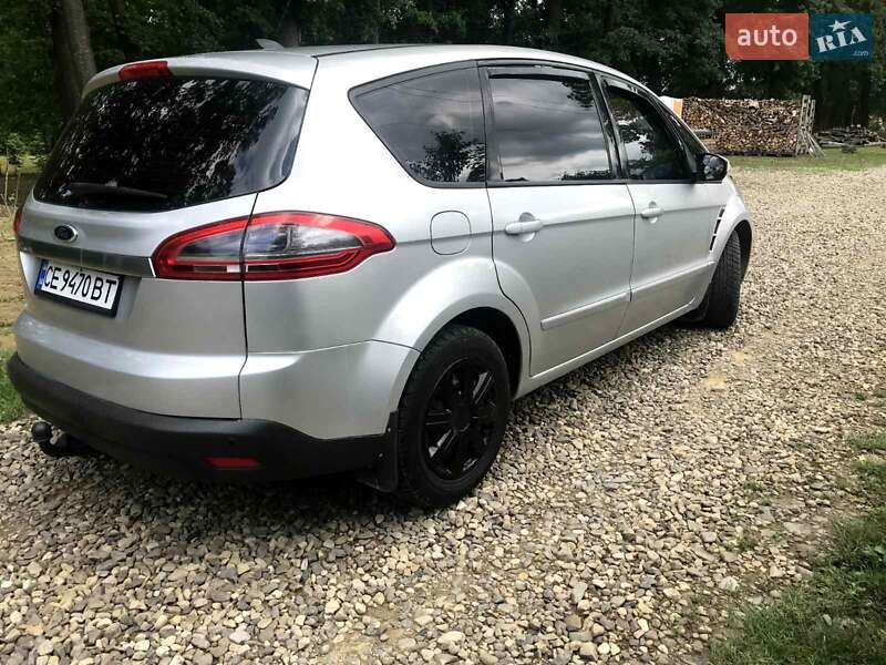 Минивэн Ford S-Max 2011 в Черновцах