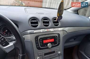 Минивэн Ford S-Max 2007 в 