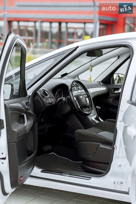 Минивэн Ford S-Max 2013 в Здолбунове