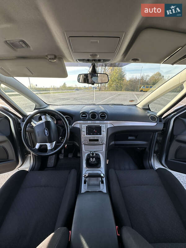 Мінівен Ford S-Max 2006 в Звягелі