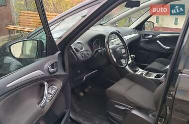 Минивэн Ford S-Max 2009 в 