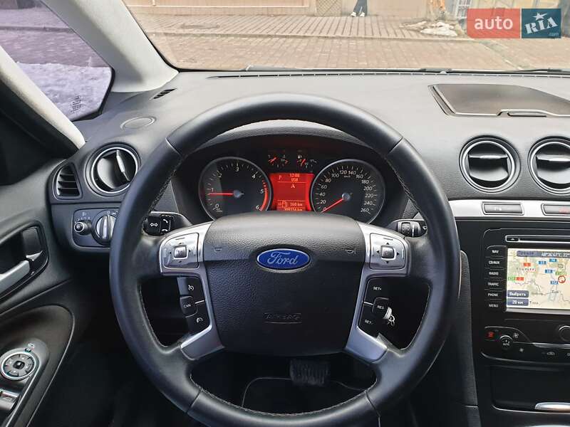 Мінівен Ford S-Max 2013 в Міжгір'ї