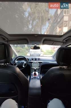 Минивэн Ford S-Max 2008 в 
