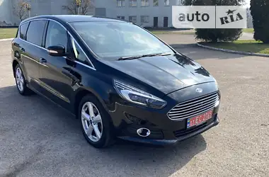 Ford S-Max 2017