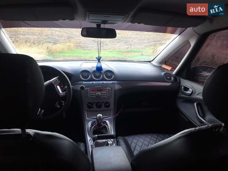 Минивэн Ford S-Max 2008 в Ракитном