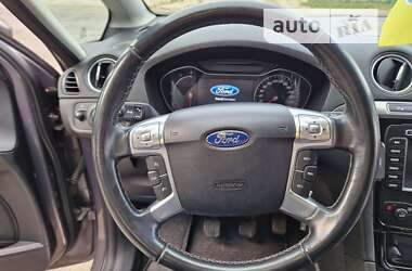 Минивэн Ford S-Max 2013 в Сторожинце