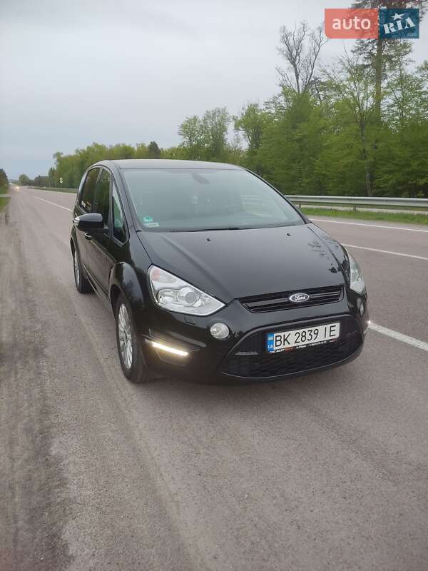 Минивэн Ford S-Max 2012 в Ровно