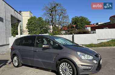 Ford S-Max 2014