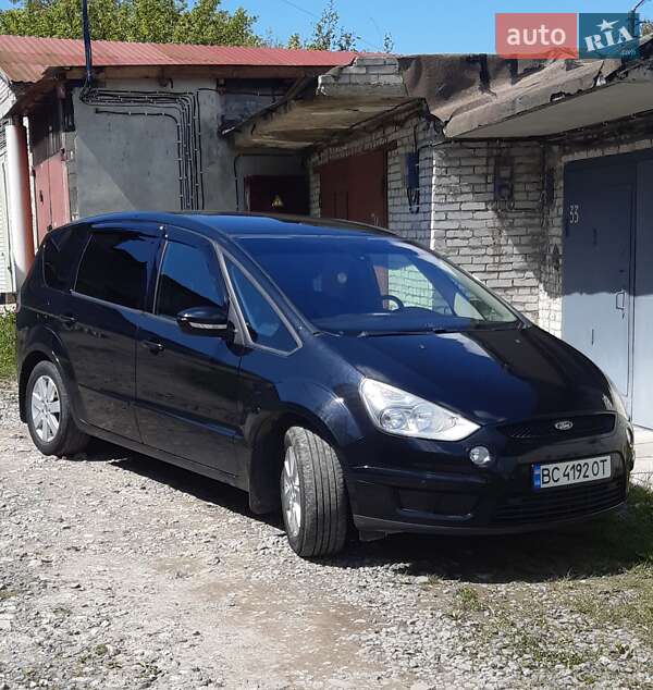 Мінівен Ford S-Max 2009 в Новояворівську