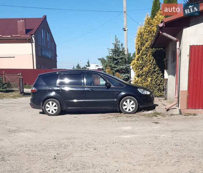 Мінівен Ford S-Max 2009 в Новояворівську