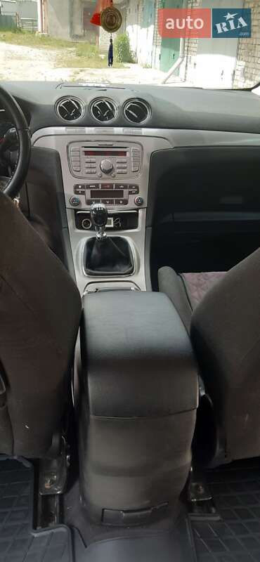 Мінівен Ford S-Max 2009 в Новояворівську