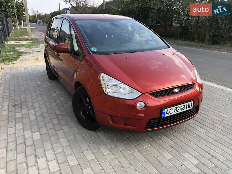 Минивэн Ford S-Max 2006 в Луцке