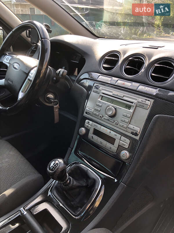 Минивэн Ford S-Max 2006 в Луцке