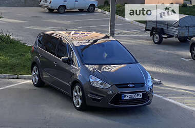 Ford S-Max 2012