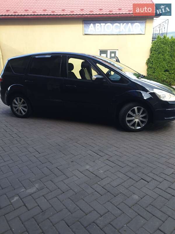 Минивэн Ford S-Max 2006 в Виноградове