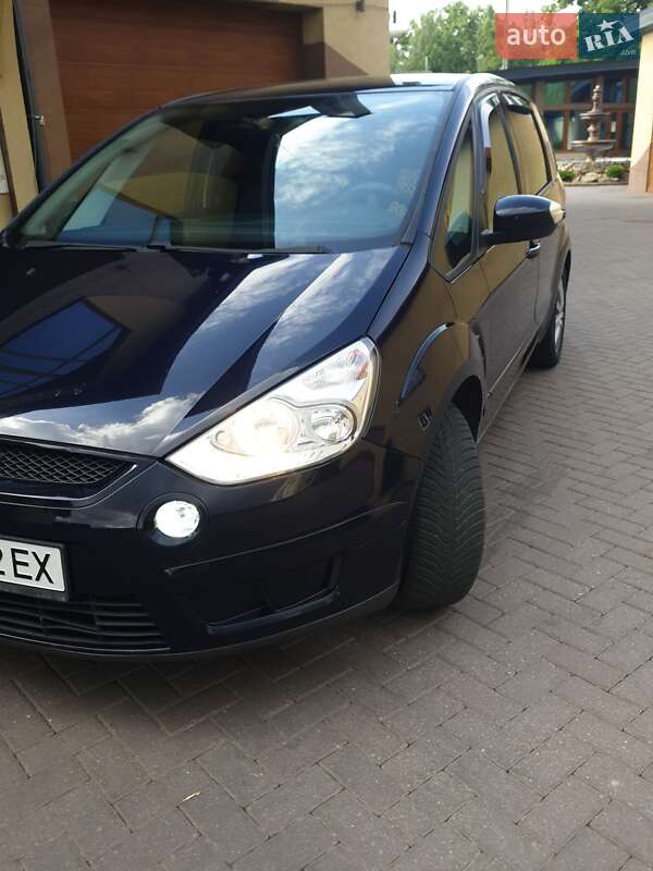 Минивэн Ford S-Max 2006 в Виноградове