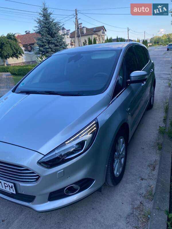 Минивэн Ford S-Max 2017 в Сумах