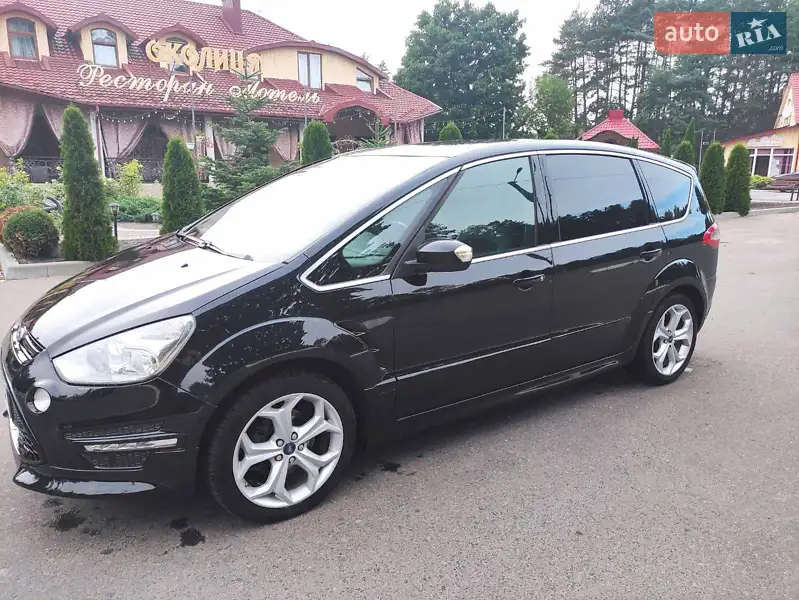 Минивэн Ford S-Max 2014 в 