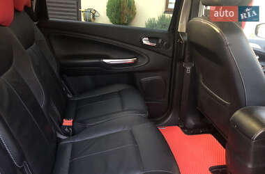 Минивэн Ford S-Max 2011 в Долине