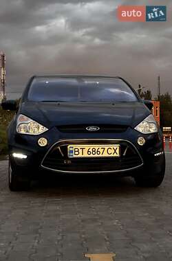 Минивэн Ford S-Max 2011 в 