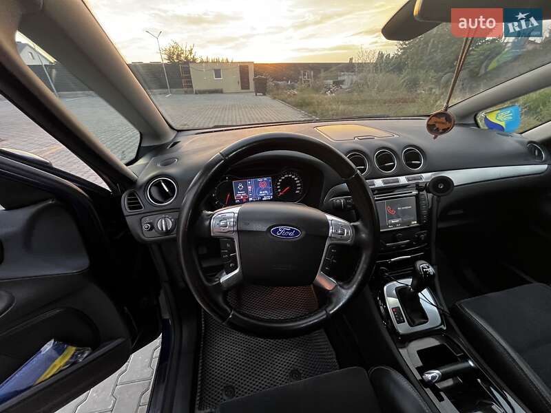 Мінівен Ford S-Max 2011 в Миколаєві