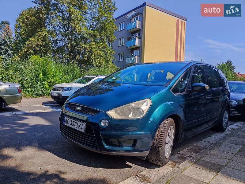 Минивэн Ford S-Max 2008 в Вилке