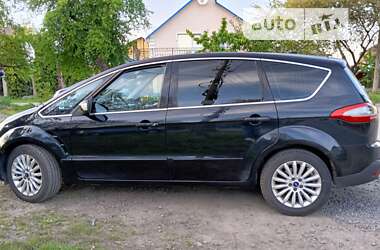 Ford S-Max 2012