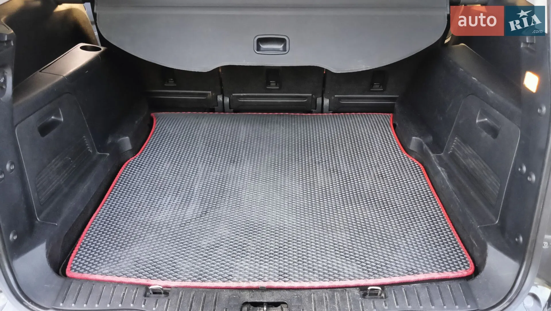 2012 Ford S-MAX - мініатюра 20