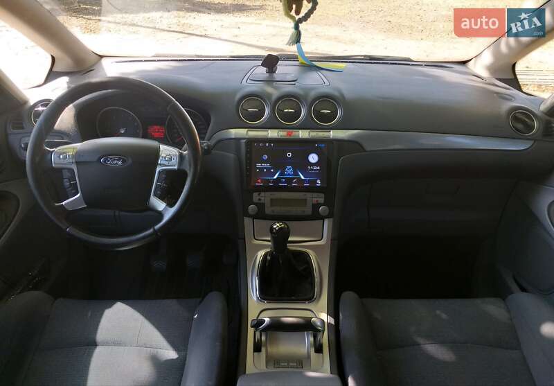Минивэн Ford S-Max 2006 в Кропивницком