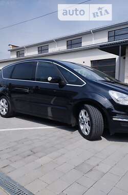 Минивэн Ford S-Max 2011 в Ивано-Франковске