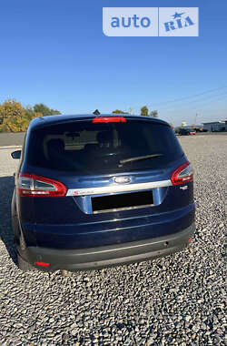 Минивэн Ford S-Max 2012 в Черновцах