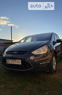 Минивэн Ford S-Max 2011 в Луцке