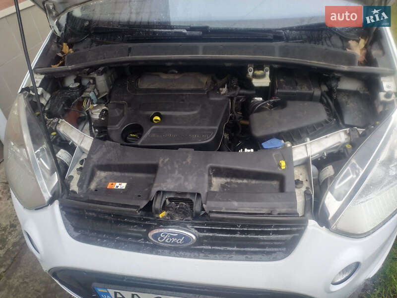 Ford S-Max 2014