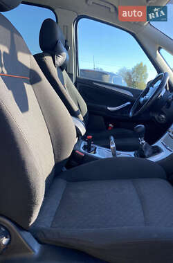Минивэн Ford S-Max 2009 в 