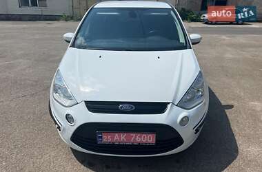 Минивэн Ford S-Max 2013 в 