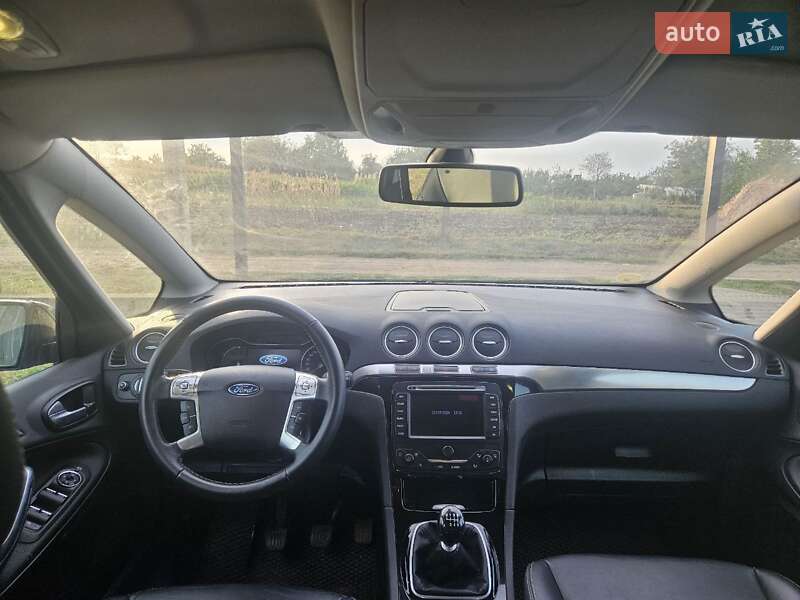 Мінівен Ford S-Max 2013 в Снятині