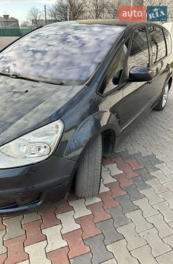 Минивэн Ford S-Max 2007 в 