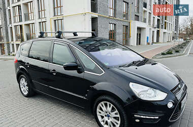 Минивэн Ford S-Max 2012 в 