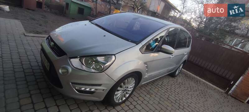 Минивэн Ford S-Max 2013 в Винниках