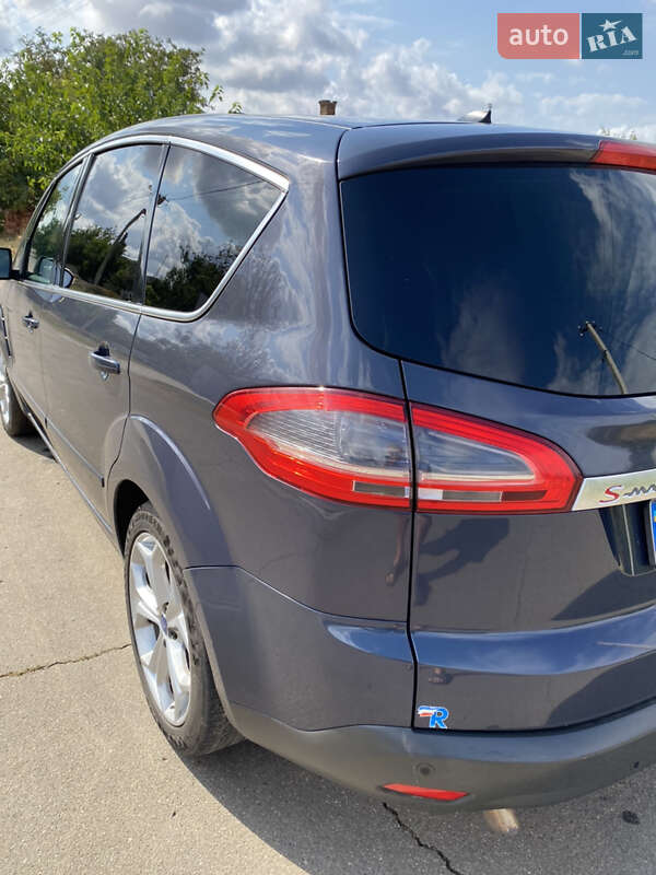 Мінівен Ford S-Max 2014 в Южному