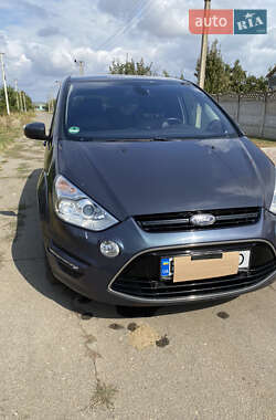 Минивэн Ford S-Max 2014 в 