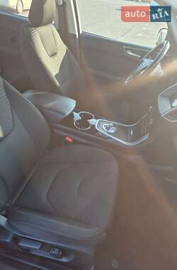 Минивэн Ford S-Max 2018 в 