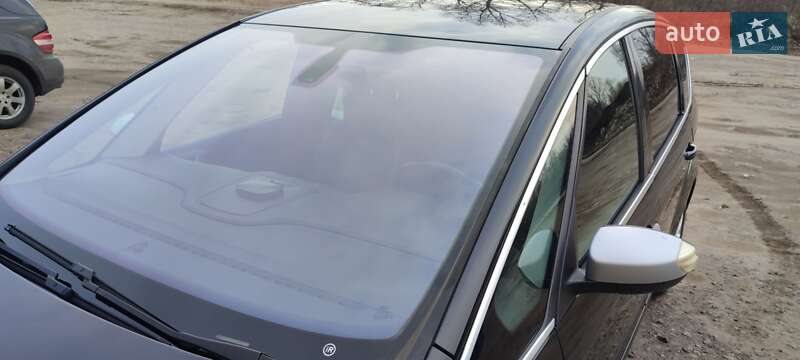 Минивэн Ford S-Max 2012 в Черкассах